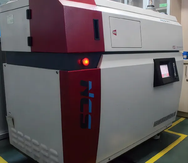 Spettrometro a emissione ottica (OES)